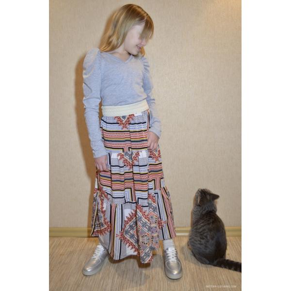 PDF  Pattern fashionable long skirt for girls with frills in the country style-patterns-clothing.com